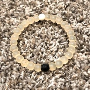 Women’s Lokai clear bracelet